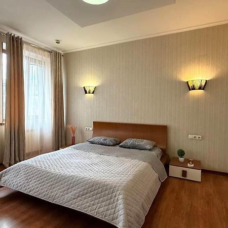 Apartamento Mironositskaya 75 Jarkov Exterior foto